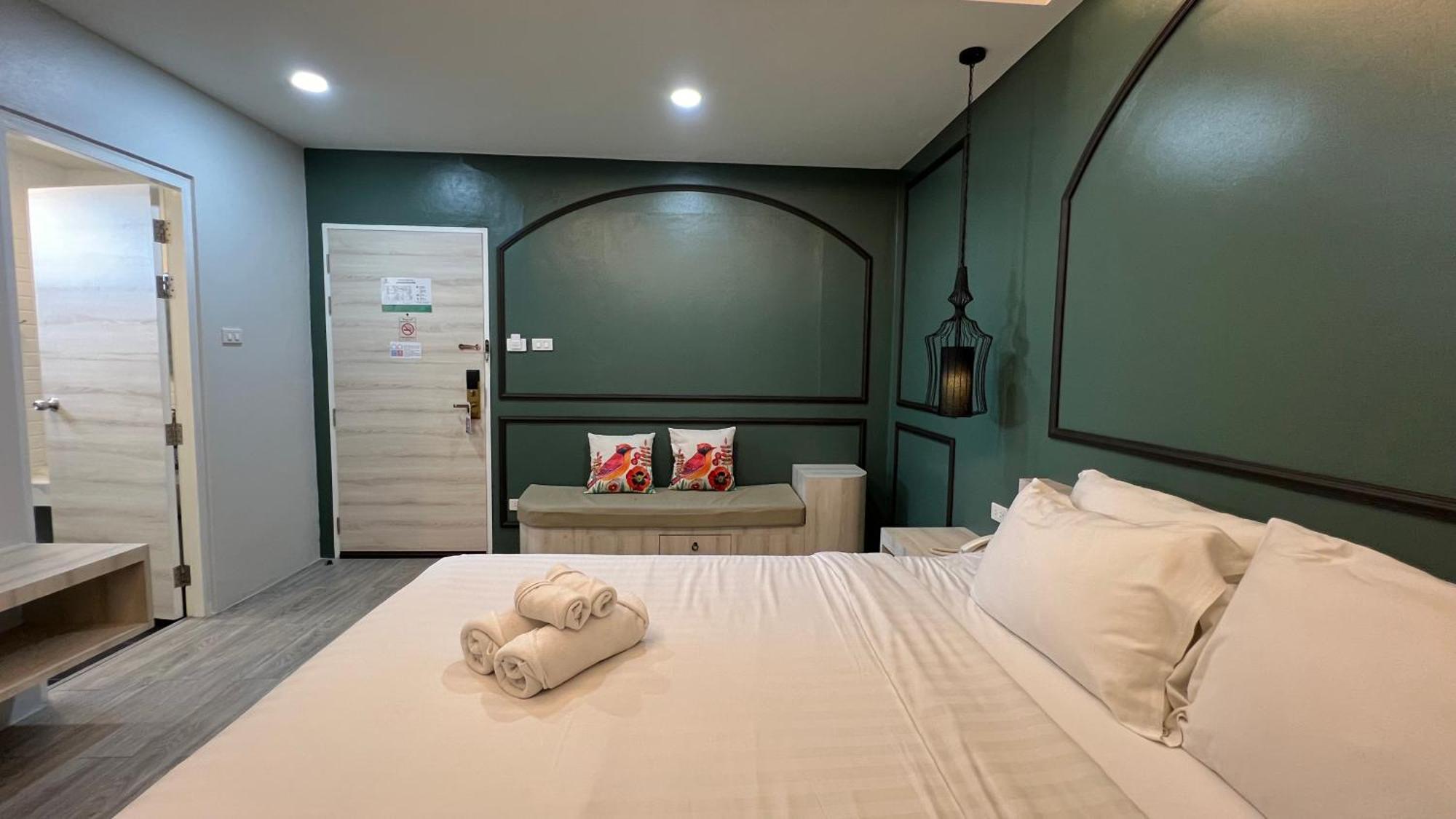 Peranakan House - Sha Plus Otel Phuket Dış mekan fotoğraf