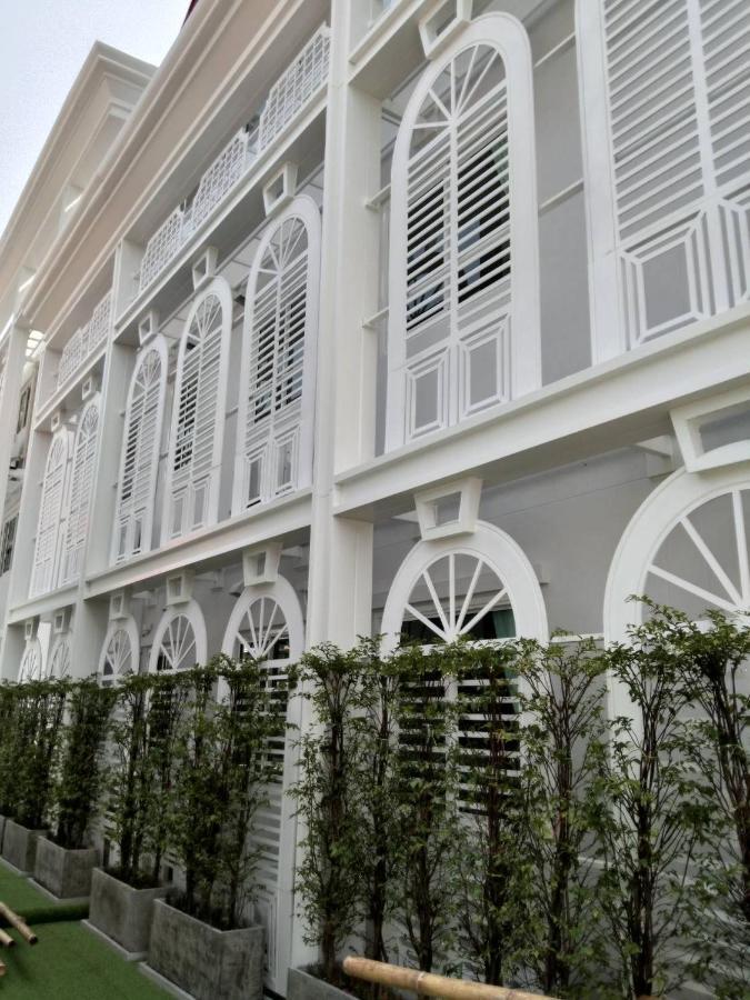 Peranakan House - Sha Plus Otel Phuket Dış mekan fotoğraf